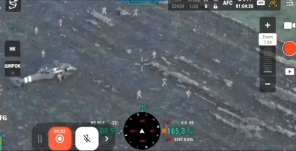 飞乐乐 外媒：俄国防部称在波克罗夫斯克击溃一支乌克兰特种部队，“11名人员均被击毙”